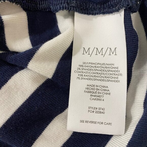 Cabi Navy and White Long Sleeve Drop Shoulder Oversized Pullover Top Size Medium - Picture 3 of 5